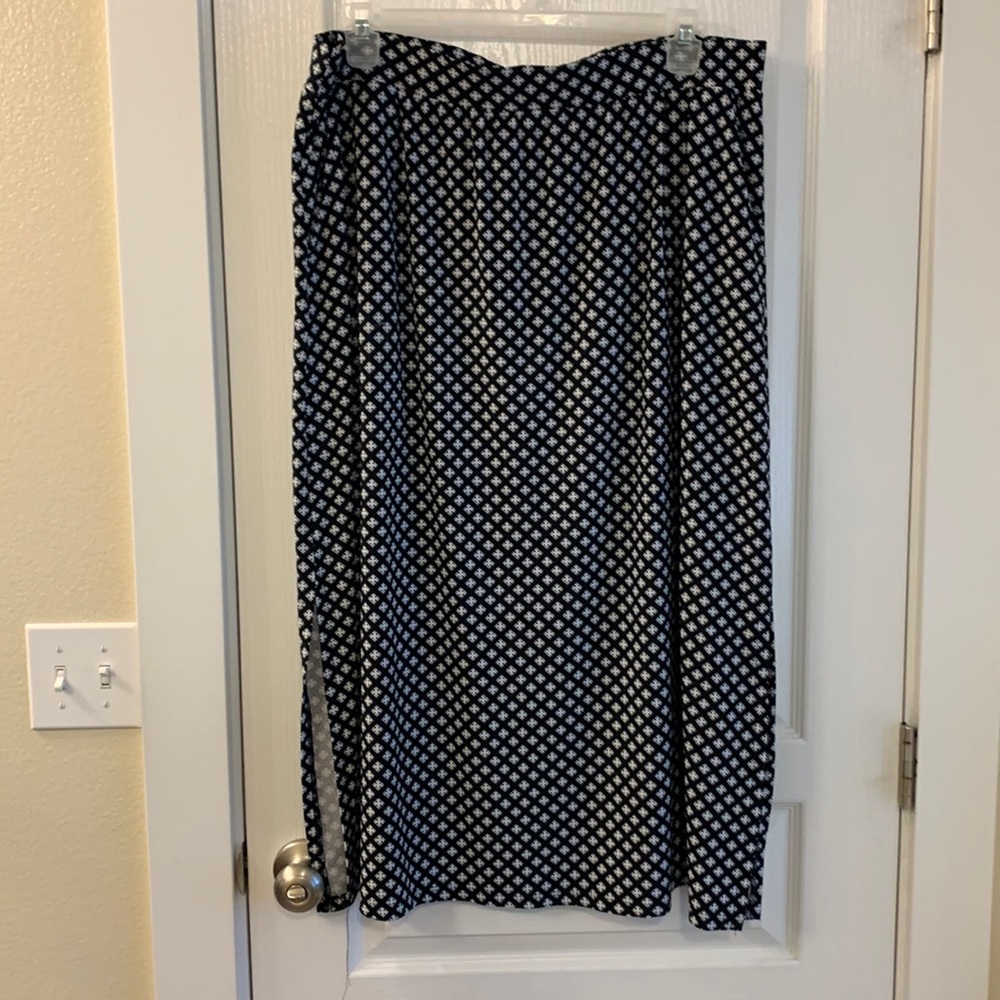 Terra & Sky Geometric Maxi Skirt Plus Size 1X (16/18w).